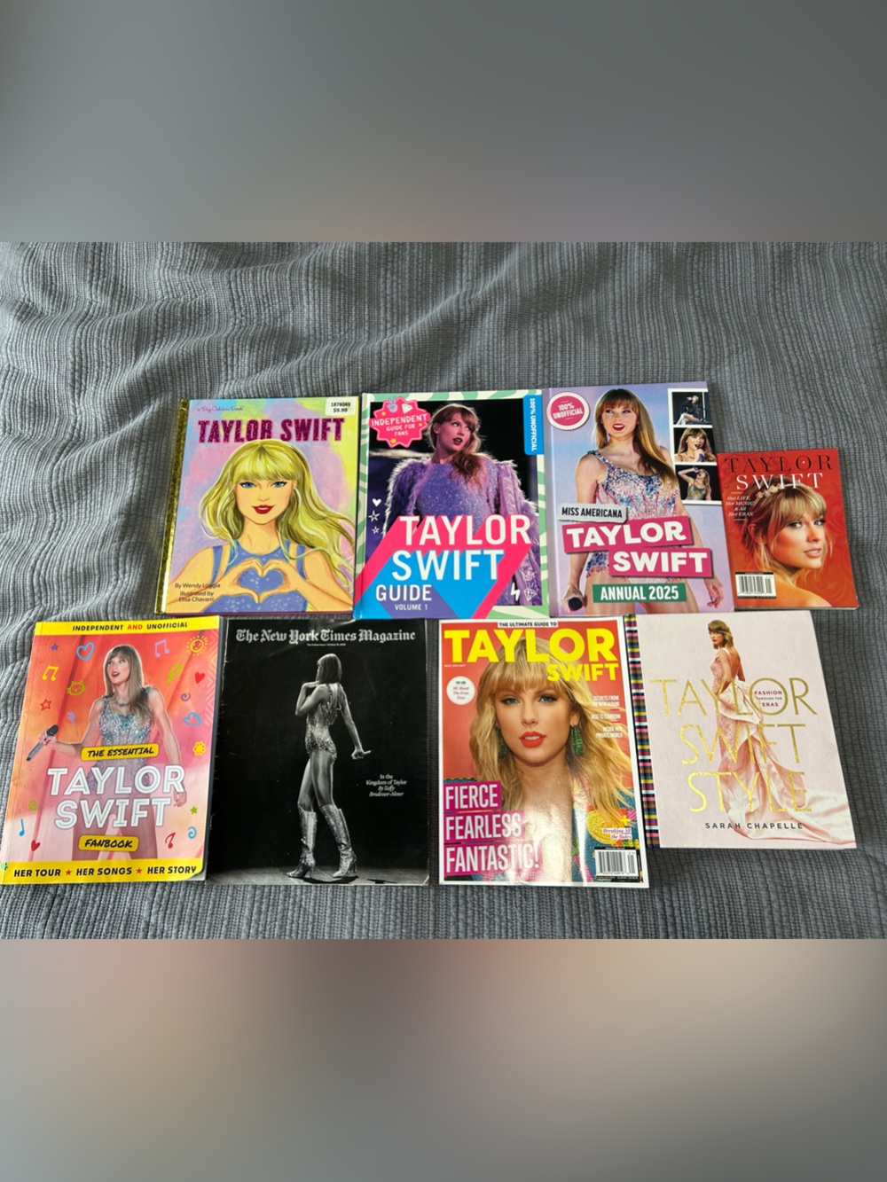 [1] Taylor Swift Fan Collection Bundle – 8 Books & Magazines | Eras Tour